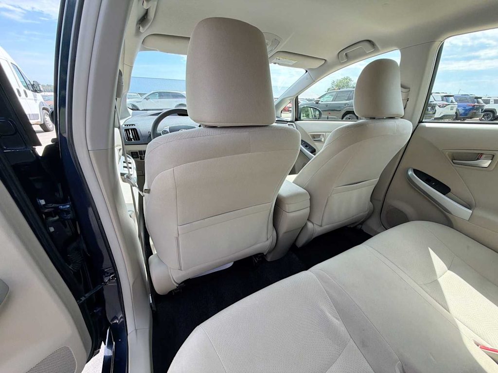 Thumbnail: 2012 Toyota Prius - 12