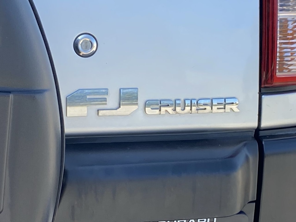 Thumbnail: 2007 Toyota FJ Cruiser - 7