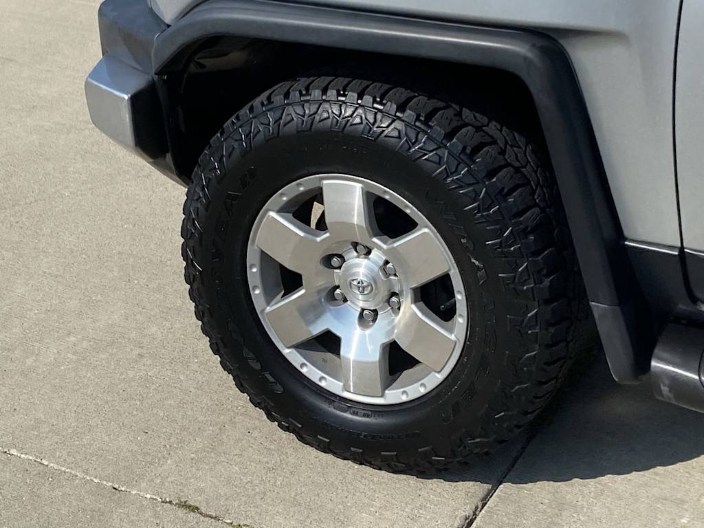 Thumbnail: 2007 Toyota FJ Cruiser - 8