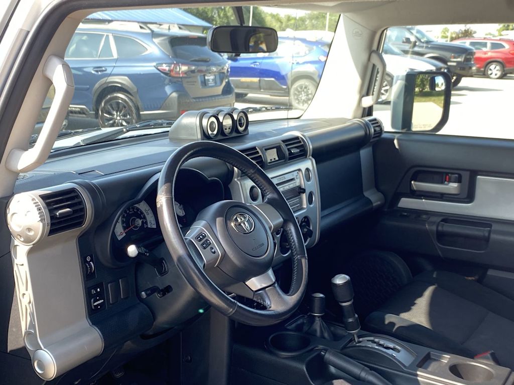 Thumbnail: 2007 Toyota FJ Cruiser - 2
