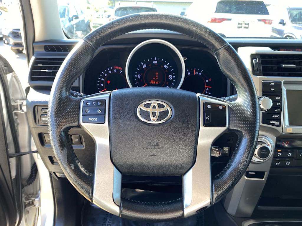 Thumbnail: 2011 Toyota 4Runner - 13