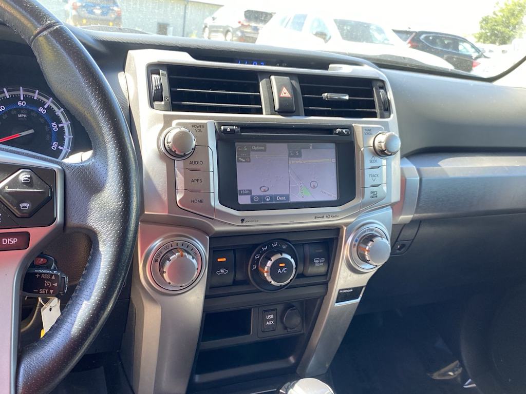 Thumbnail: 2016 Toyota 4Runner - 14