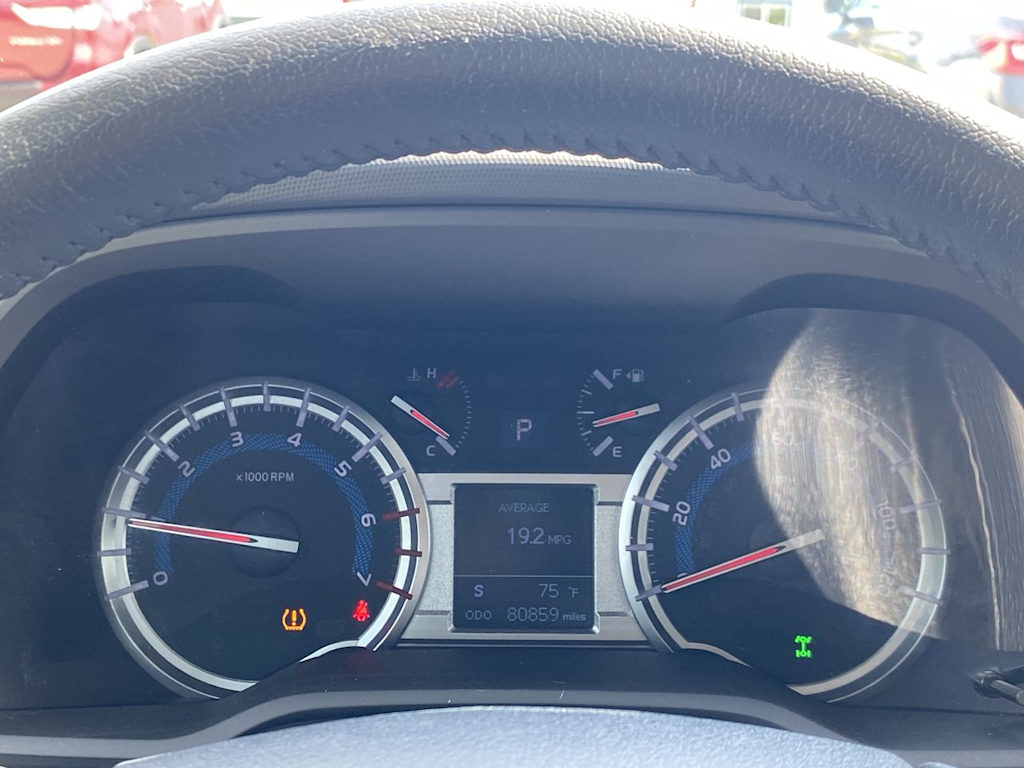Thumbnail: 2019 Toyota 4Runner - 16
