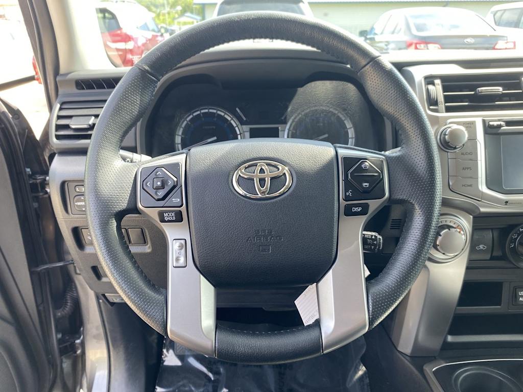 Thumbnail: 2019 Toyota 4Runner - 13