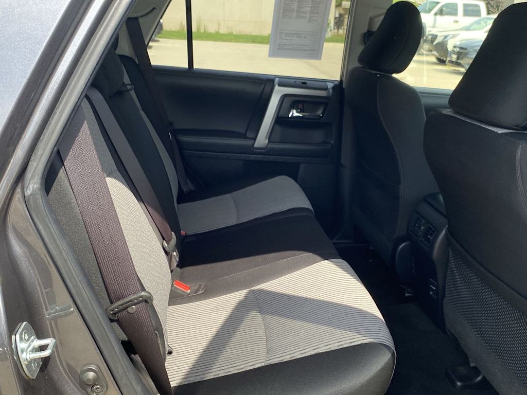 Thumbnail: 2019 Toyota 4Runner - 27