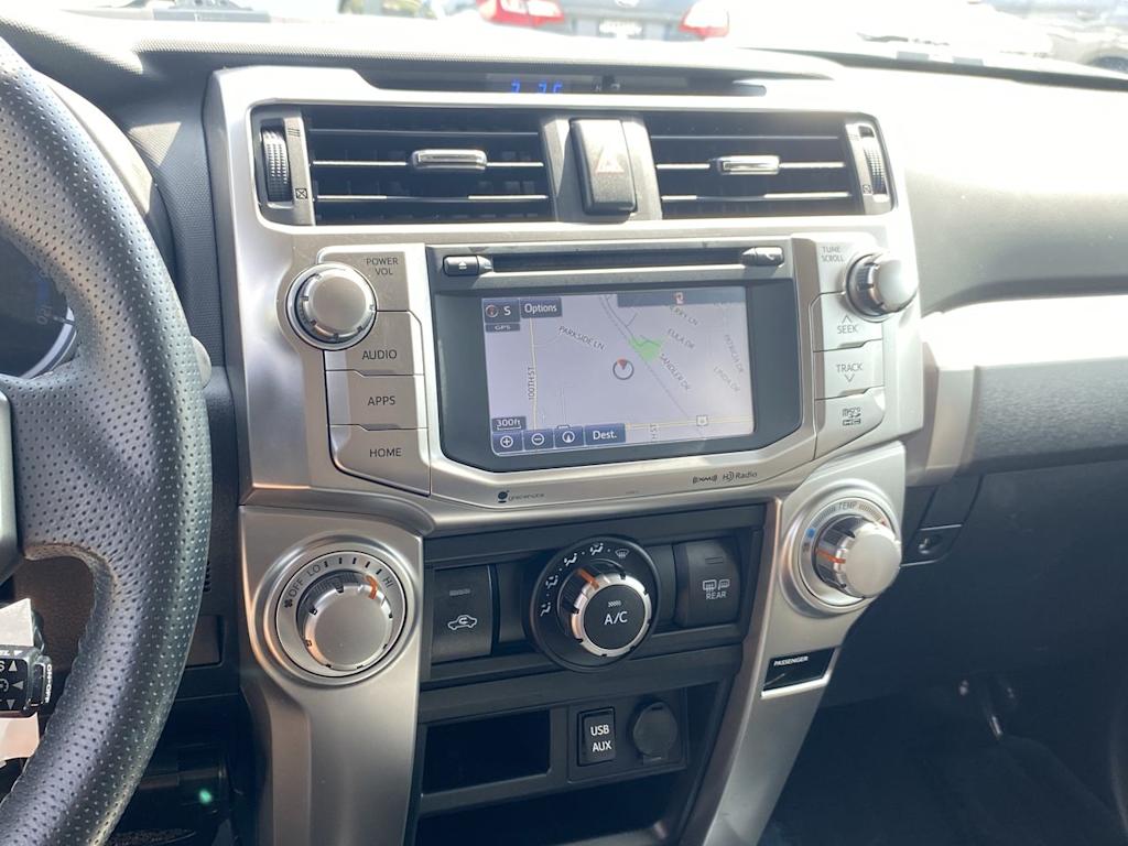 Thumbnail: 2019 Toyota 4Runner - 14