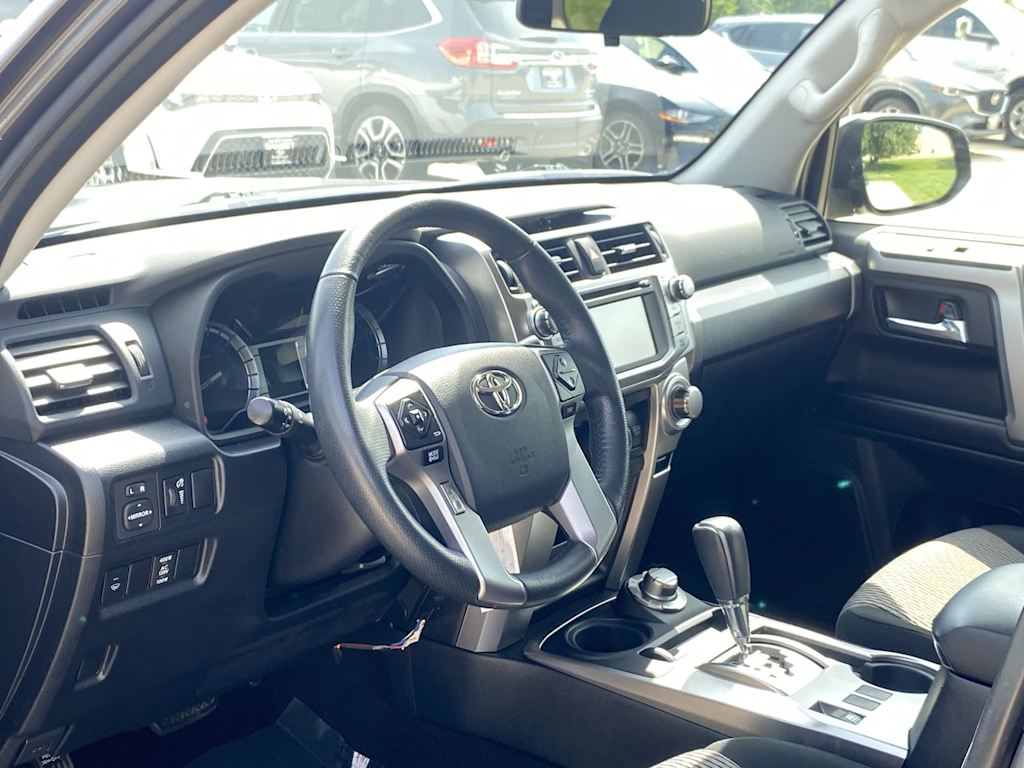 Thumbnail: 2019 Toyota 4Runner - 2