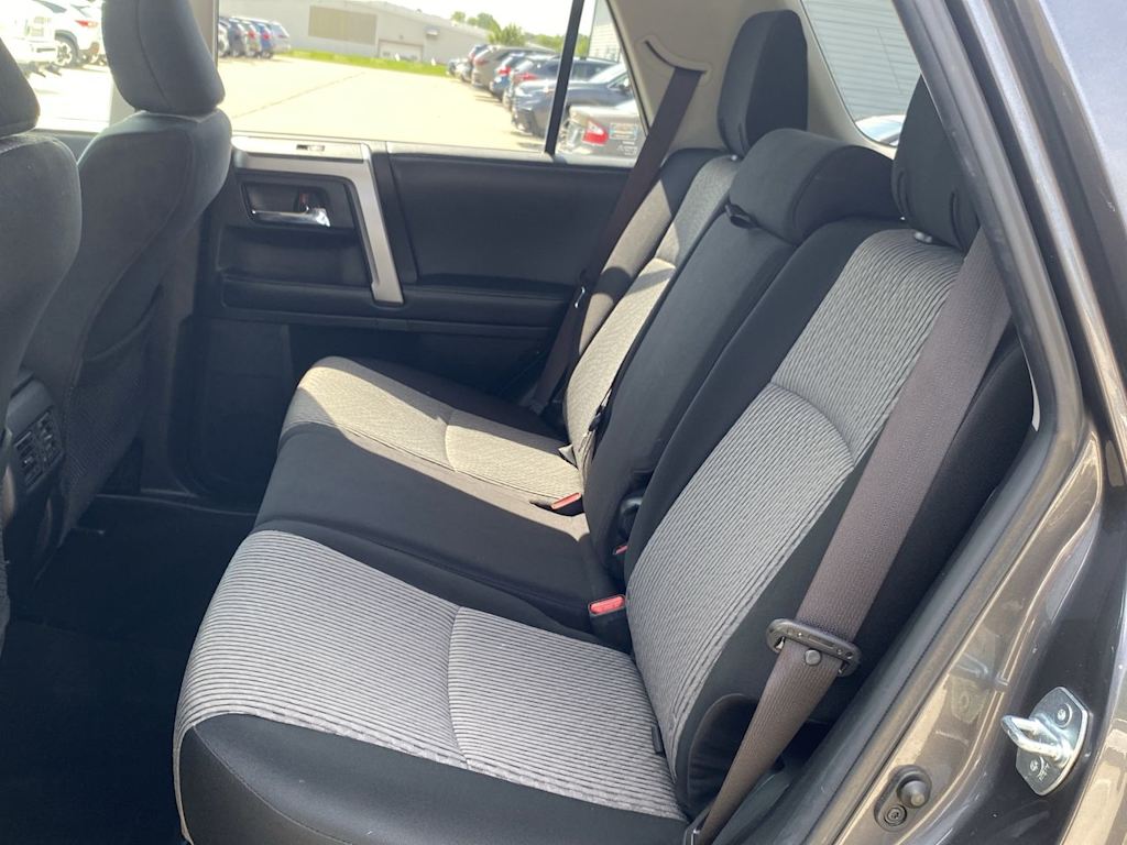 Thumbnail: 2019 Toyota 4Runner - 26