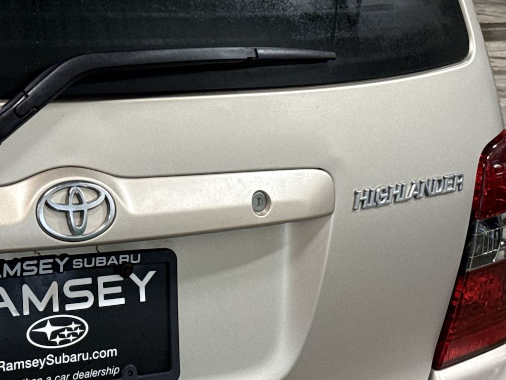 Thumbnail: 2007 Toyota Highlander - 23