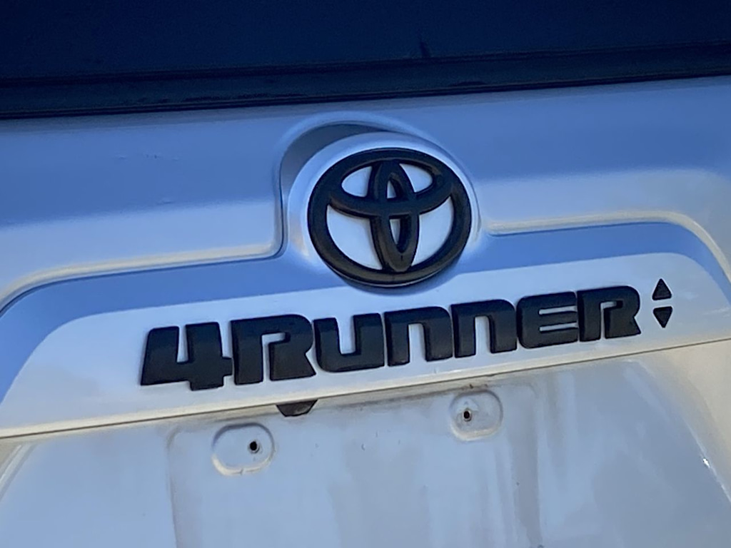 Thumbnail: 2021 Toyota 4Runner - 6