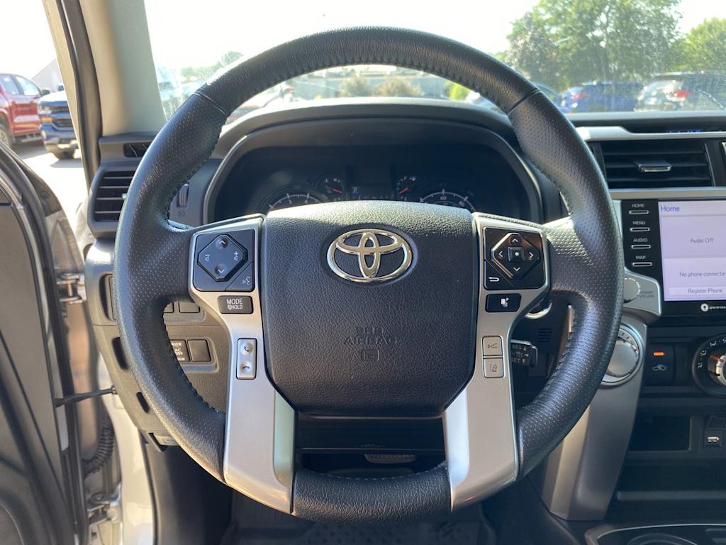 Thumbnail: 2021 Toyota 4Runner - 13