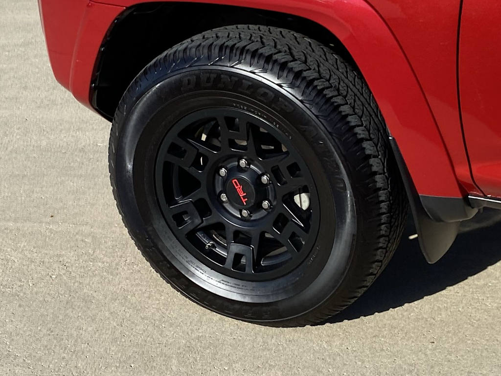 Thumbnail: 2021 Toyota 4Runner - 7
