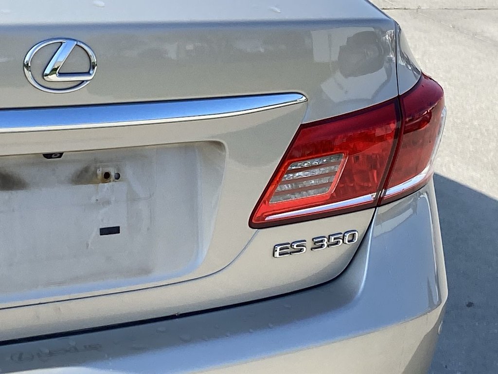 2010 Lexus ES 350 24