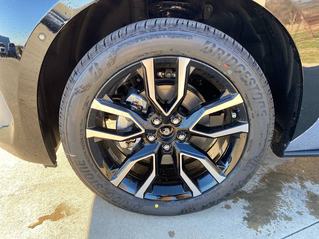 Thumbnail: 2026 Subaru Solterra - 8