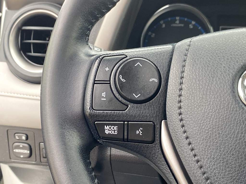 Thumbnail: 2016 Toyota RAV4 - 28