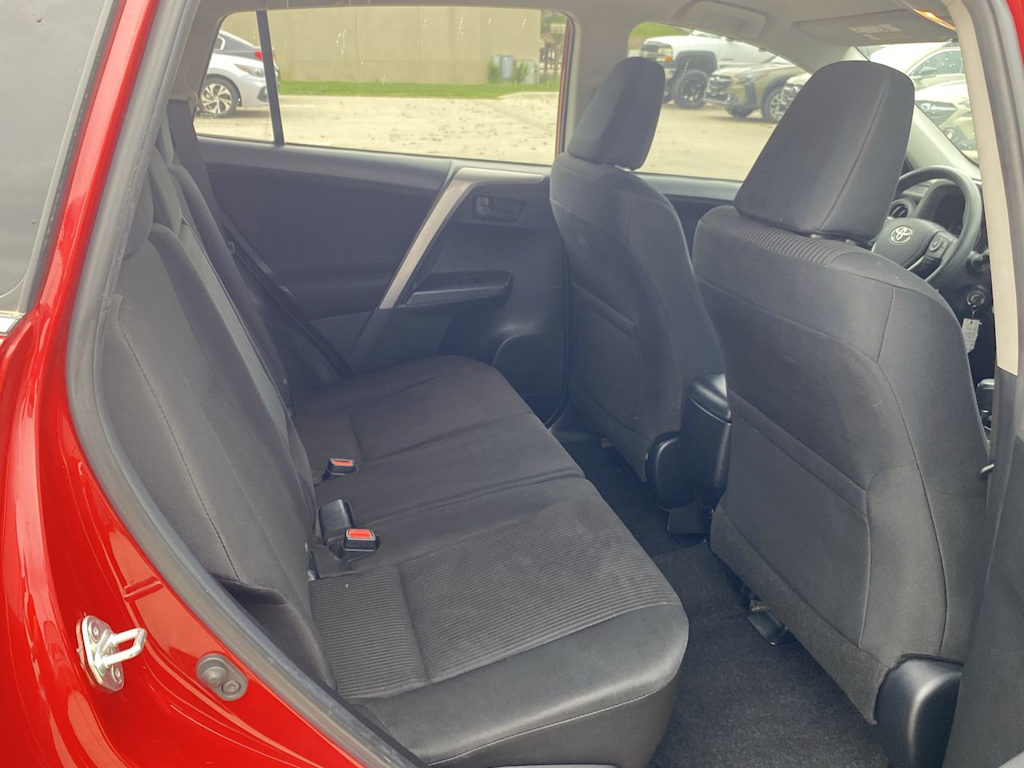 2017 Toyota RAV4 LE 25