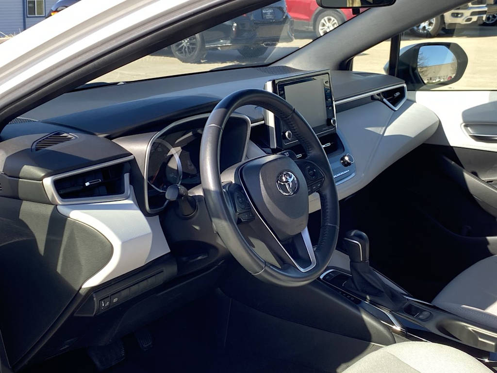 2022 Toyota Corolla SE 2