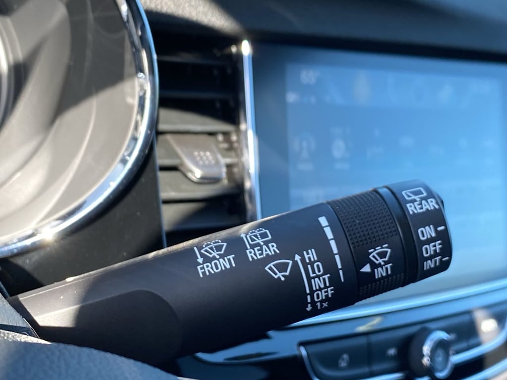 Thumbnail: 2021 Buick Encore - 14