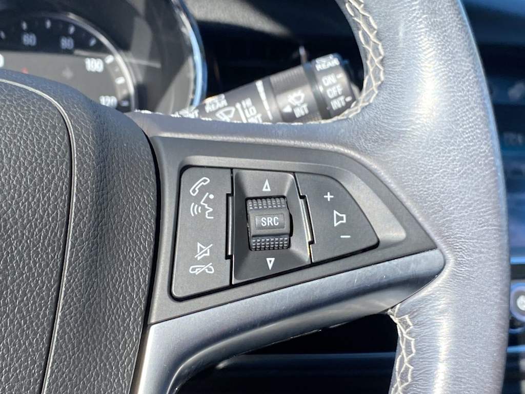Thumbnail: 2021 Buick Encore - 26