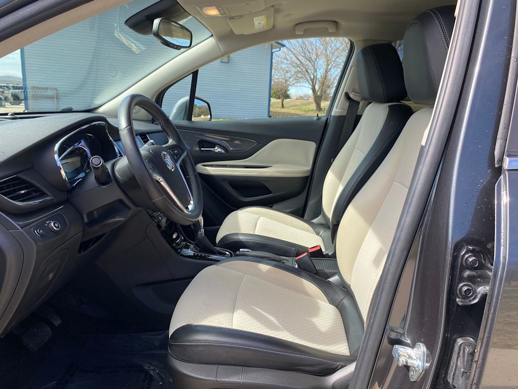 Thumbnail: 2017 Buick Encore - 10