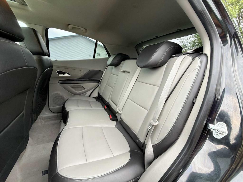 Thumbnail: 2014 Buick Encore - 26