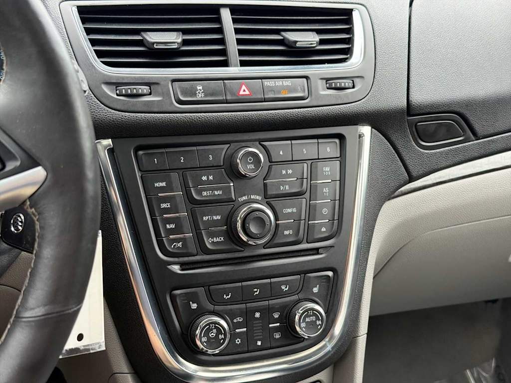 Thumbnail: 2014 Buick Encore - 30