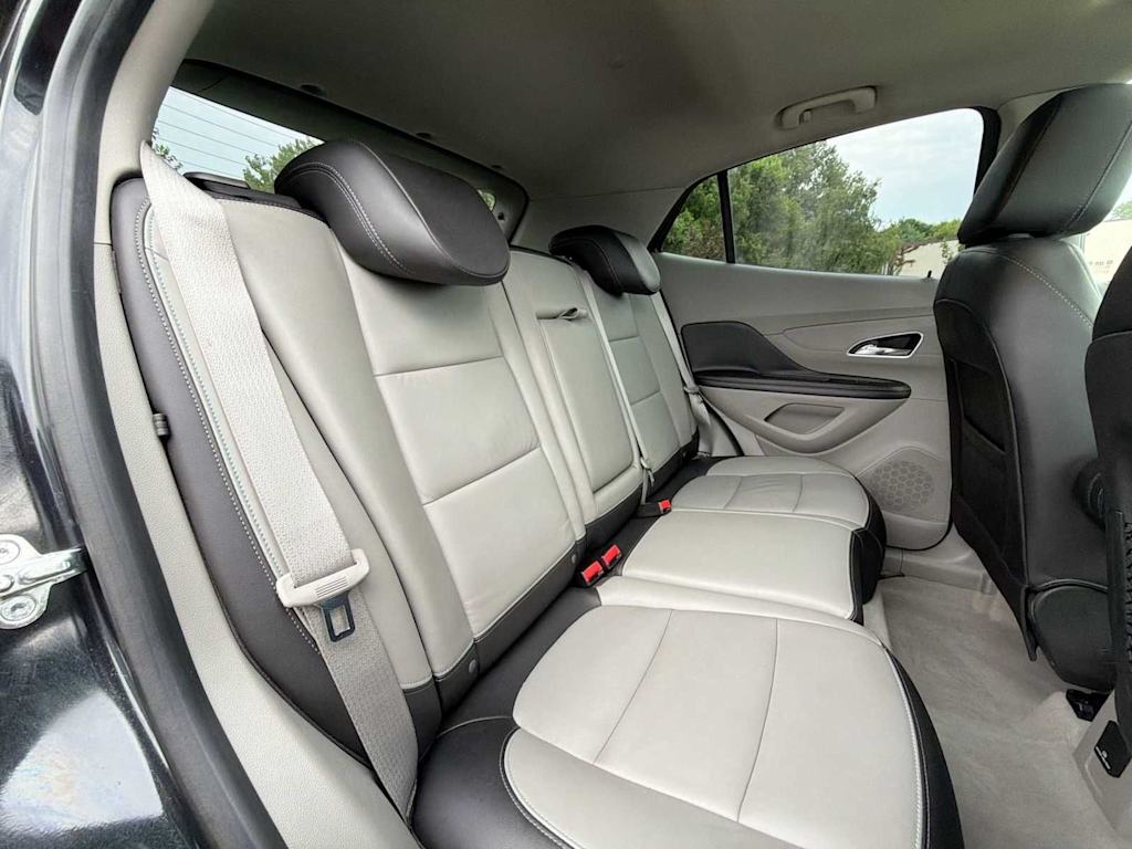 Thumbnail: 2014 Buick Encore - 27