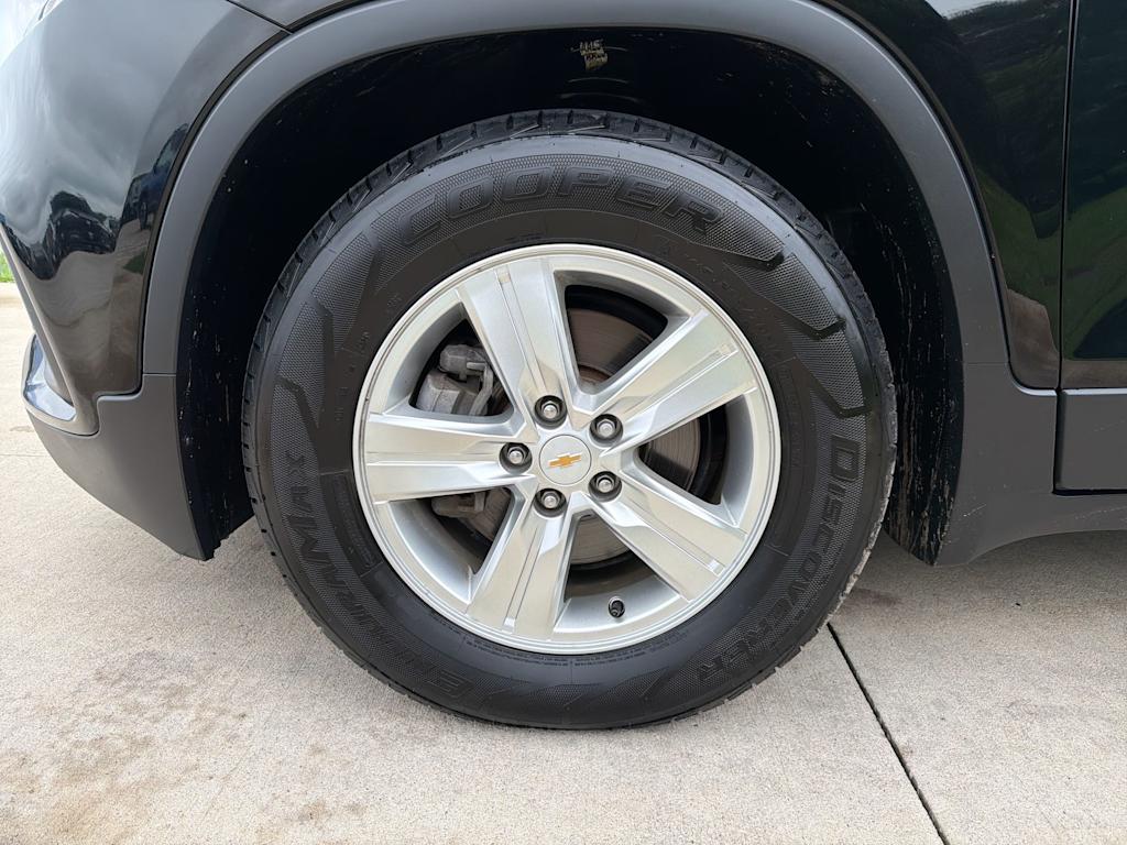Thumbnail: 2019 Chevrolet Trax - 5