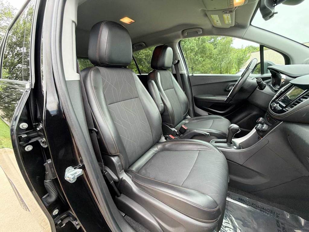 Thumbnail: 2019 Chevrolet Trax - 9