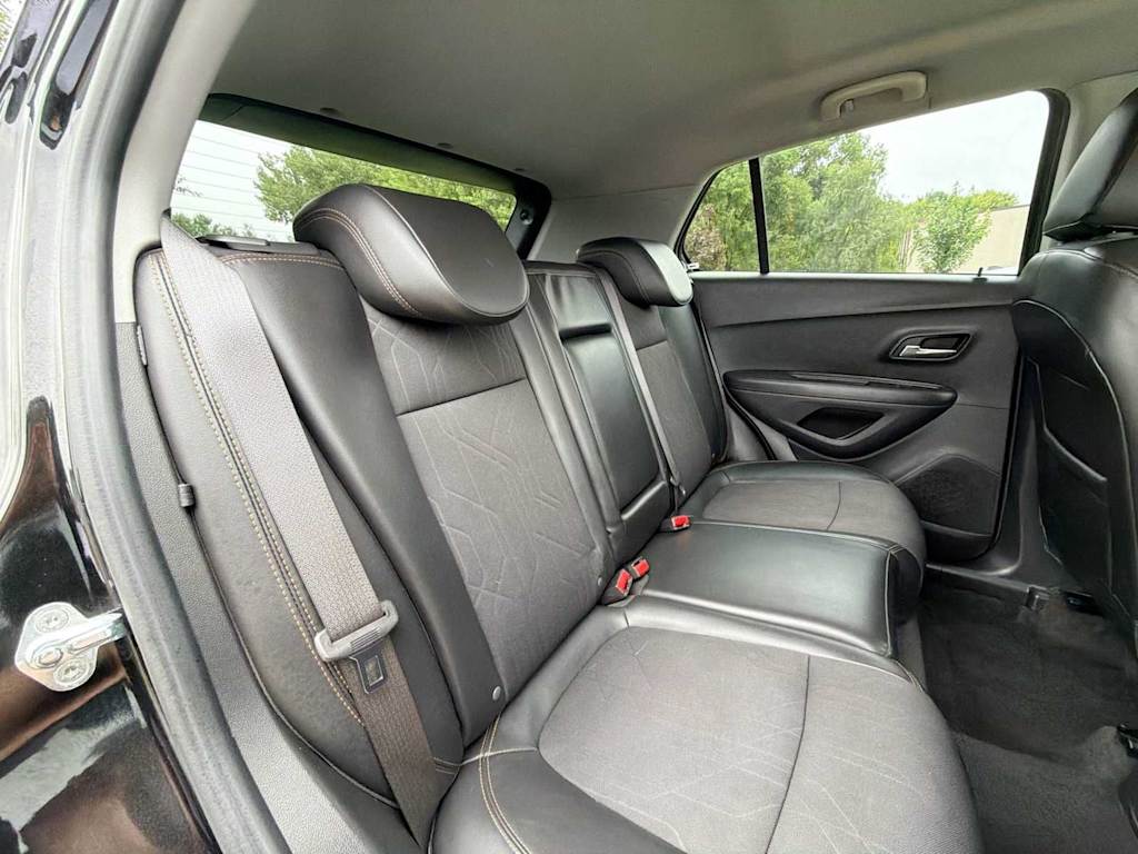 Thumbnail: 2019 Chevrolet Trax - 25