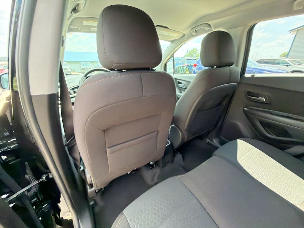 Thumbnail: 2020 Chevrolet Trax - 10