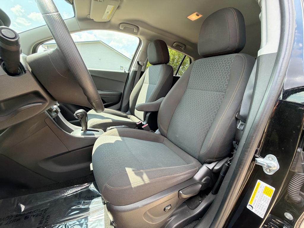 Thumbnail: 2020 Chevrolet Trax - 9