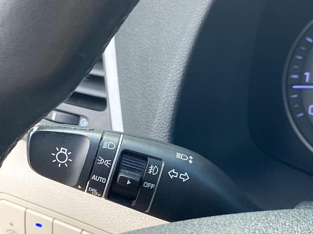 Thumbnail: 2018 Hyundai Tucson - 30