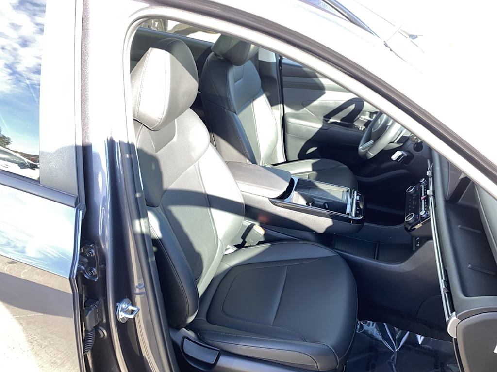 Thumbnail: 2025 Hyundai Tucson - 11