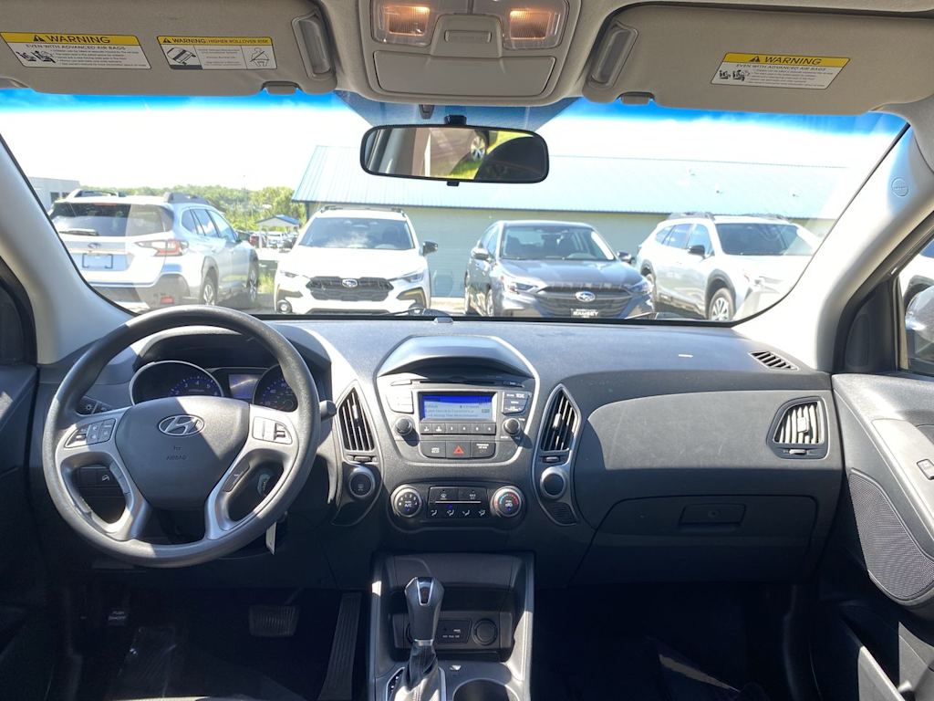 Thumbnail: 2015 Hyundai Tucson - 9