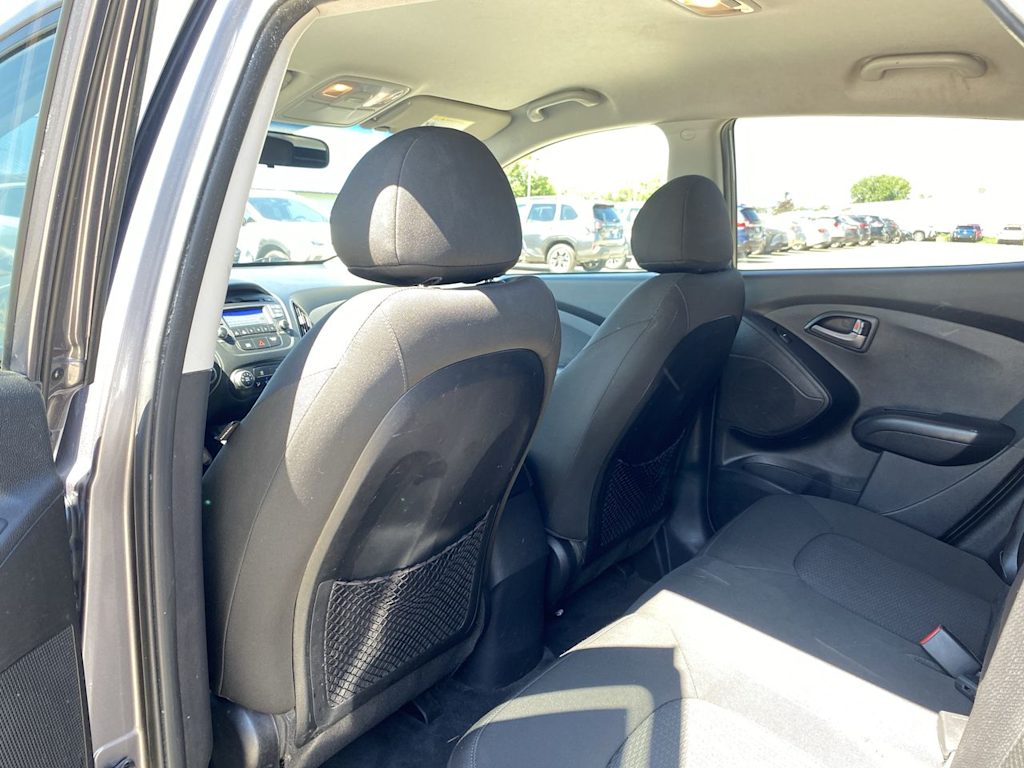 Thumbnail: 2015 Hyundai Tucson - 12