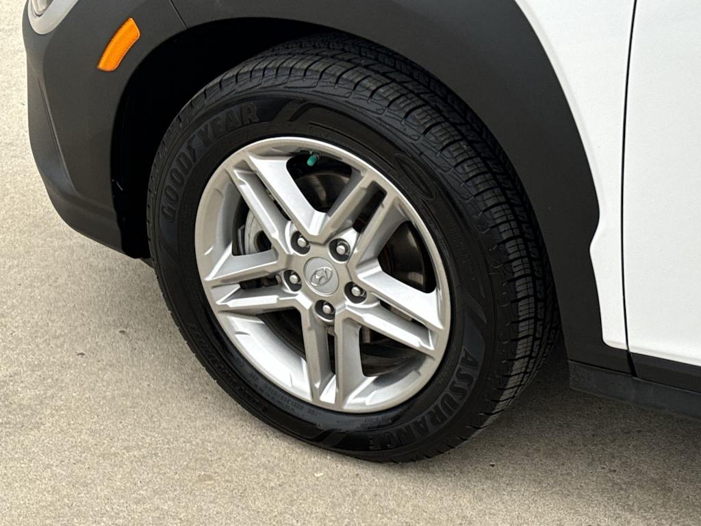 Thumbnail: 2022 Hyundai Kona - 7