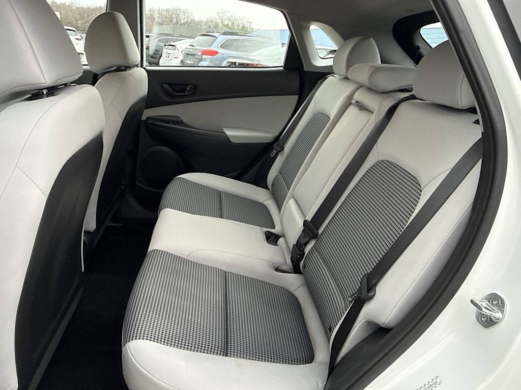 Thumbnail: 2022 Hyundai Kona - 24