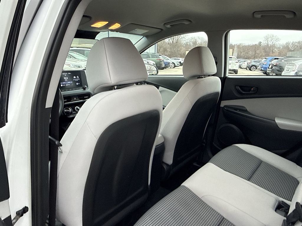 Thumbnail: 2022 Hyundai Kona - 12