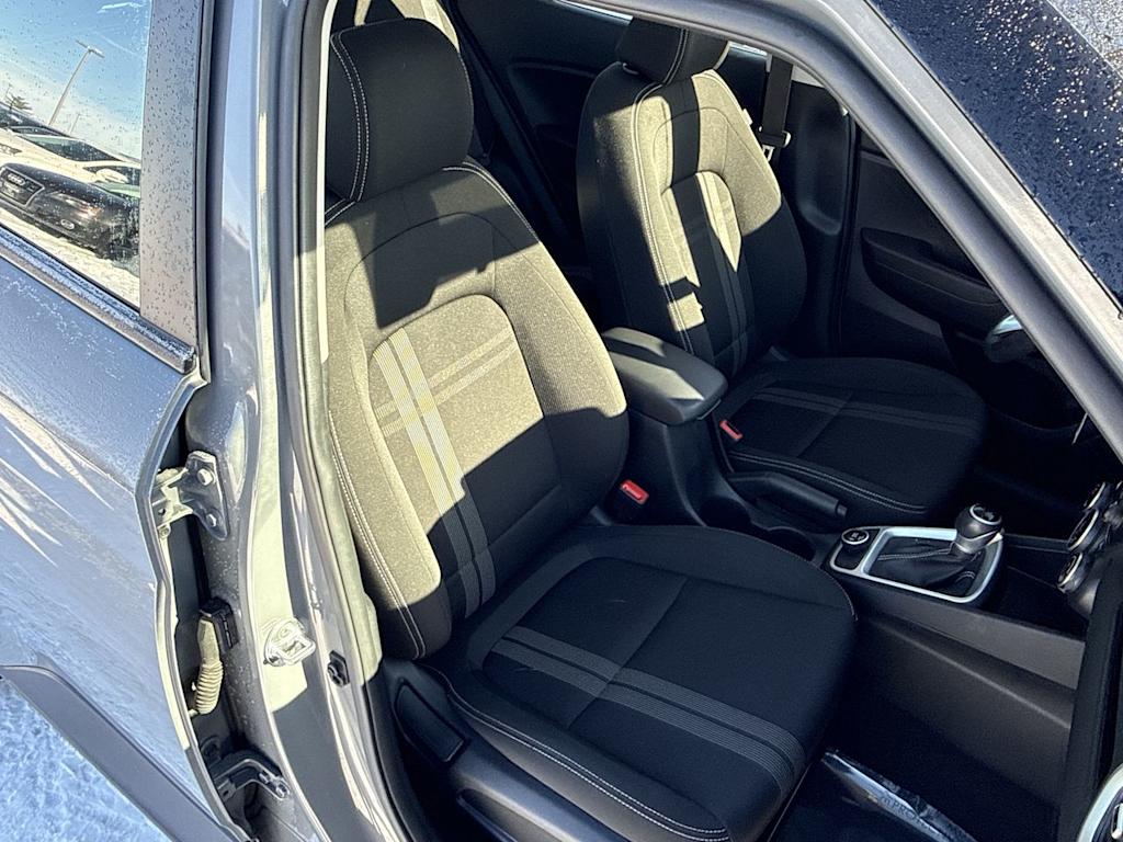 Thumbnail: 2022 Hyundai Venue - 12