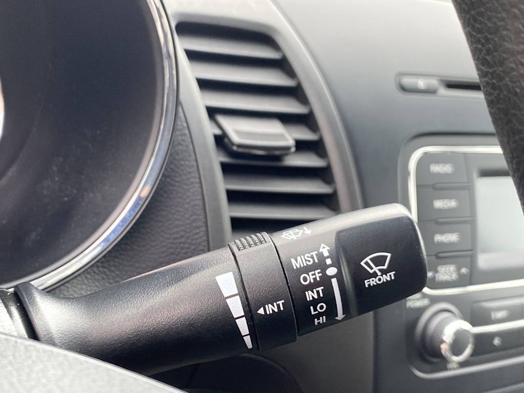 Thumbnail: 2014 Kia Forte - 14
