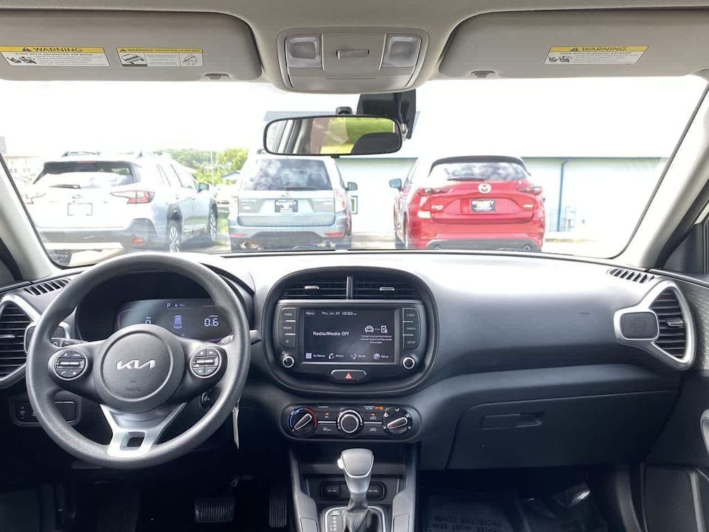Thumbnail: 2023 Kia Soul - 8