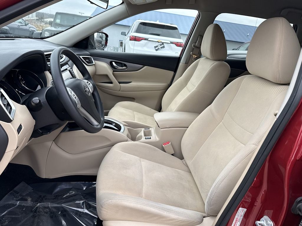 Thumbnail: 2016 Nissan Rogue - 10