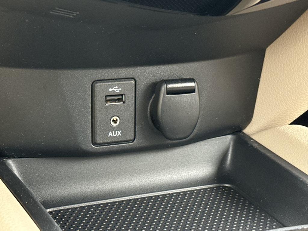 Thumbnail: 2016 Nissan Rogue - 31