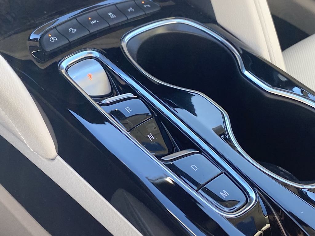 Thumbnail: 2022 Buick Envision - 32