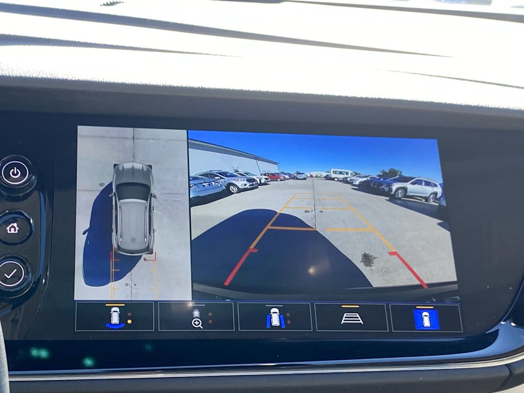 Thumbnail: 2022 Buick Envision - 30