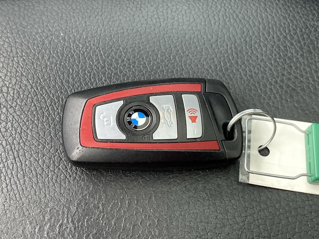 Thumbnail: 2017 BMW 3 Series - 18