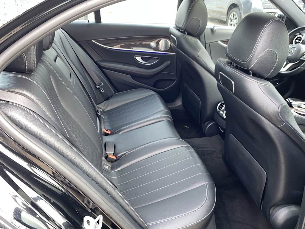 Thumbnail: 2019 Mercedes-Benz E-Class - 27