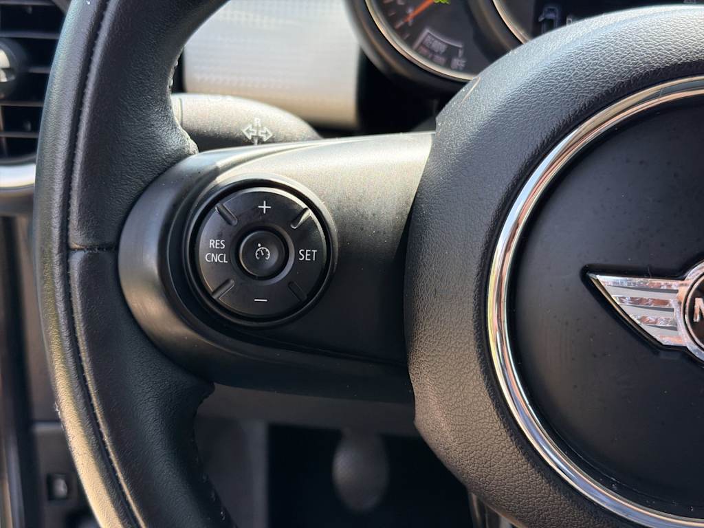 Thumbnail: 2016 MINI Cooper - 28