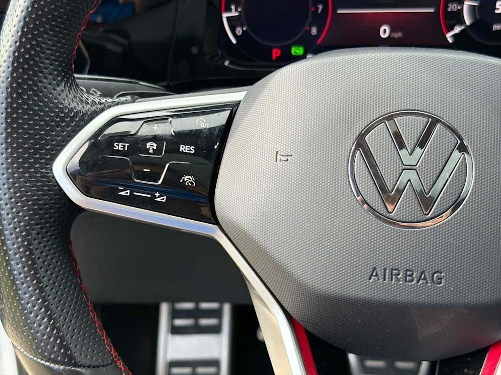 Thumbnail: 2023 Volkswagen Golf - 27